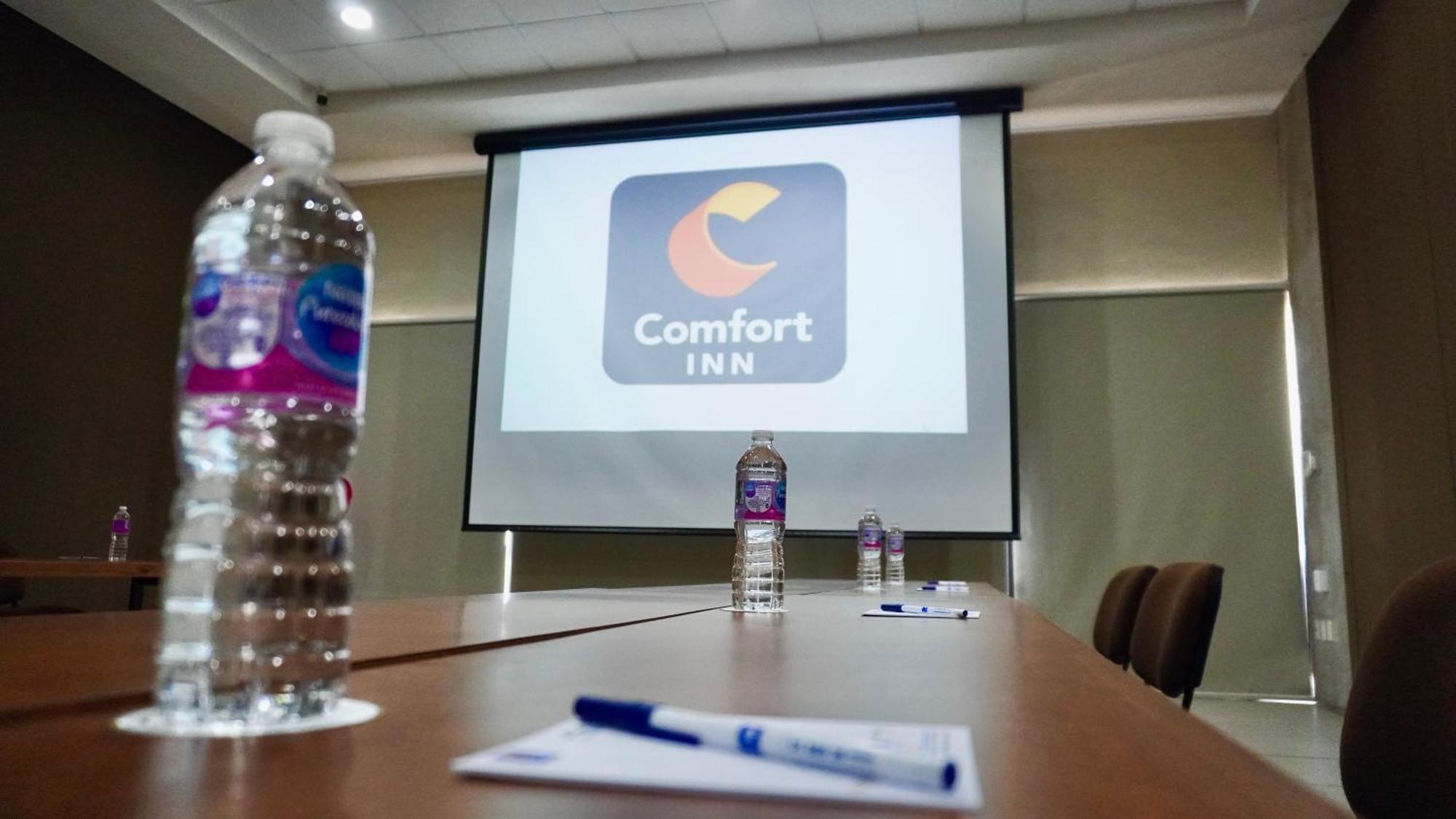 Comfort Inn Córdoba Eksteriør bilde
