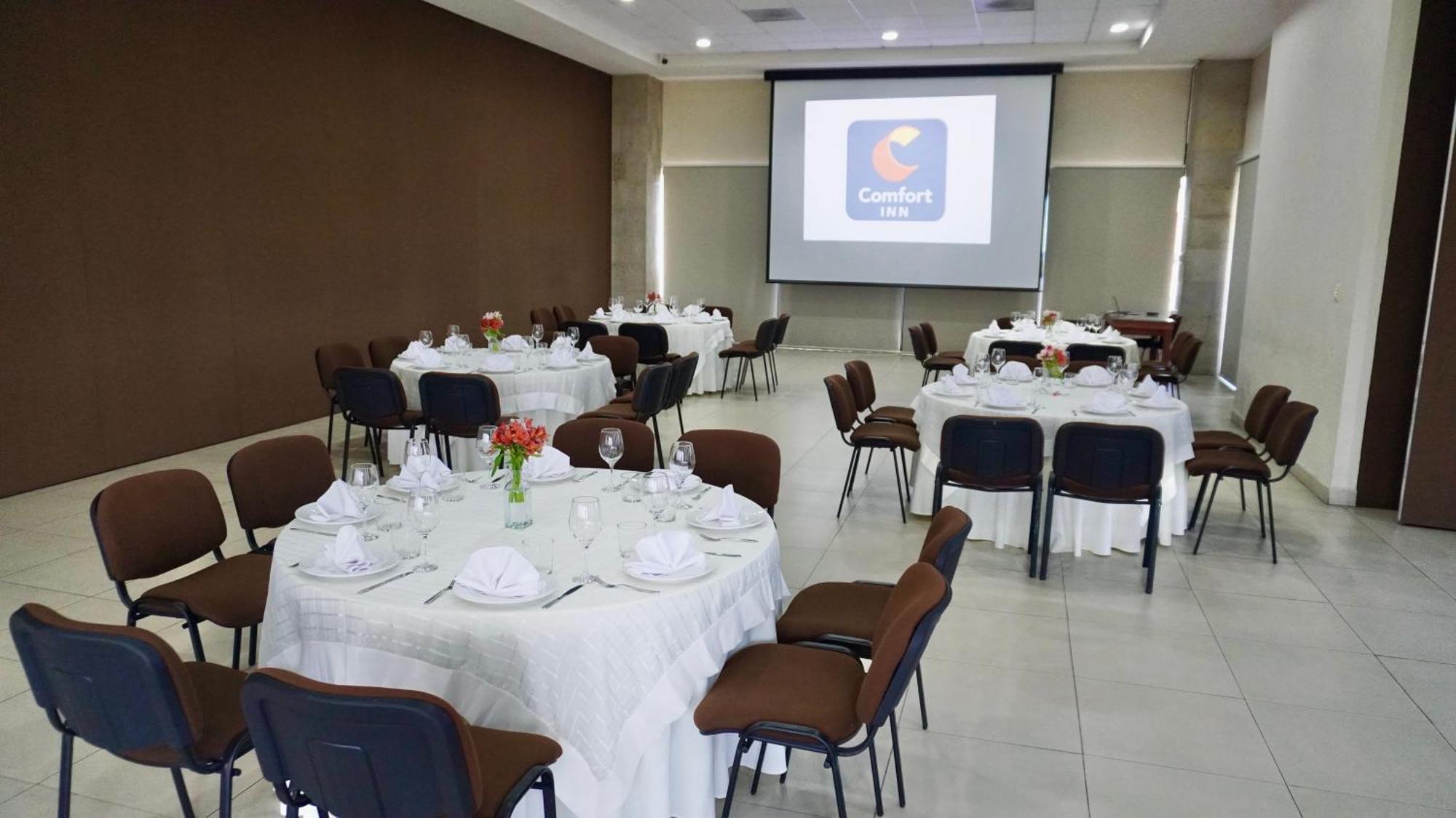 Comfort Inn Córdoba Eksteriør bilde